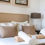Casa Da Arvore By Vacations * Calhetas
