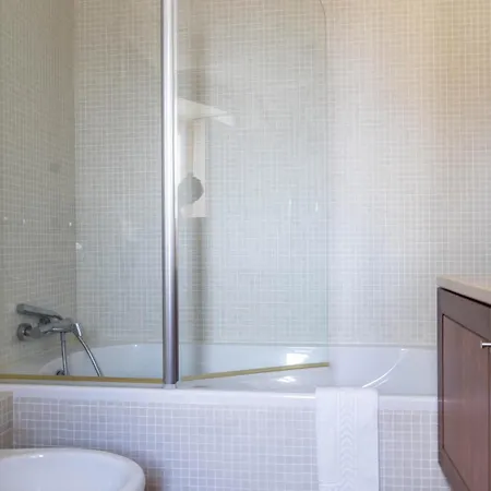 Casa Da Arvore By Vacations 别墅 *