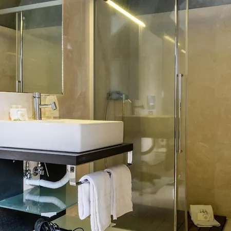 Casa Da Arvore By Vacations 别墅 *