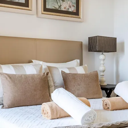 Casa Da Arvore By Vacations * Calhetas