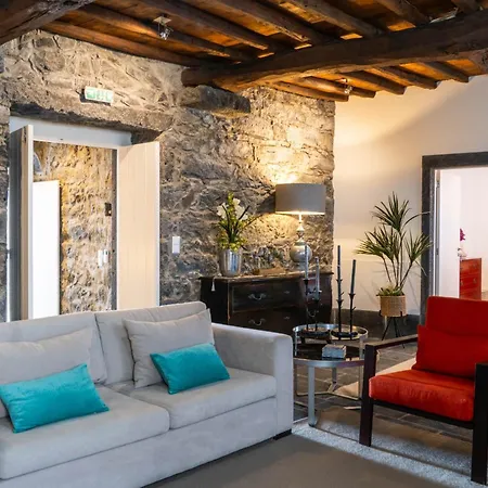 Villa Casa Da Arvore By Vacations Calhetas