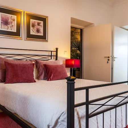 Casa Da Arvore By Vacations * Calhetas