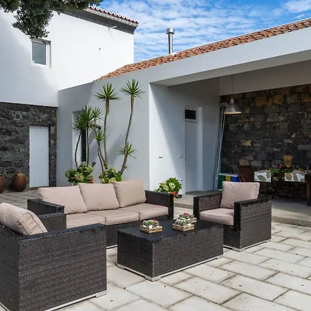 Casa Da Arvore By Vacations *