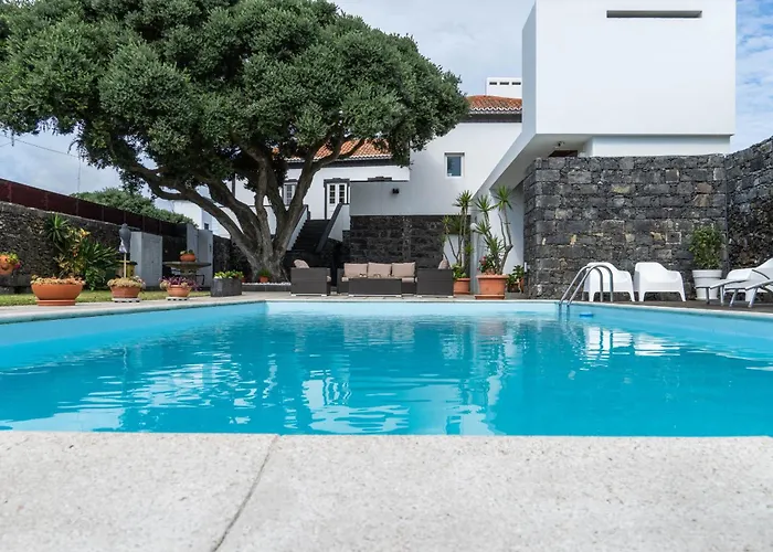 Casa Da Arvore By Vacations Villa Calhetas