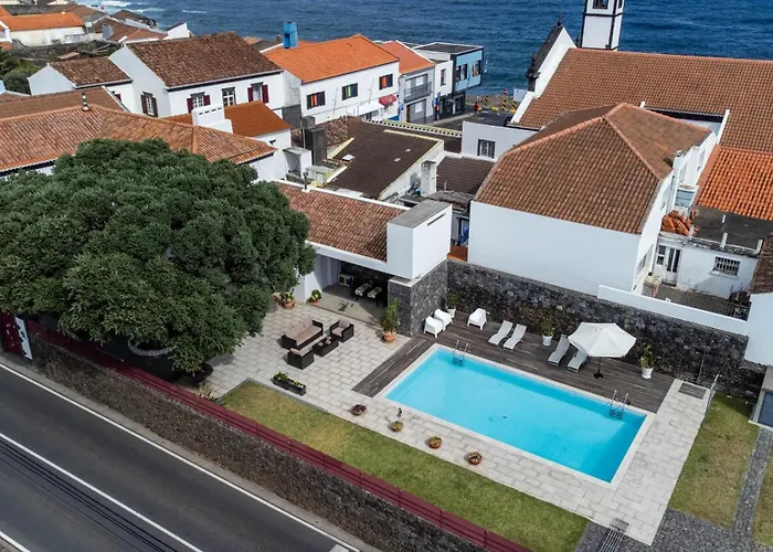 Casa Da Arvore By Vacations Villa Calhetas