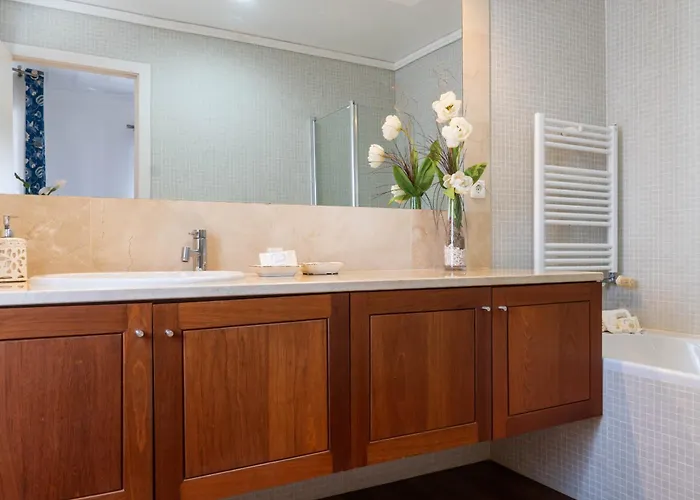 Villa Casa Da Arvore By Vacations