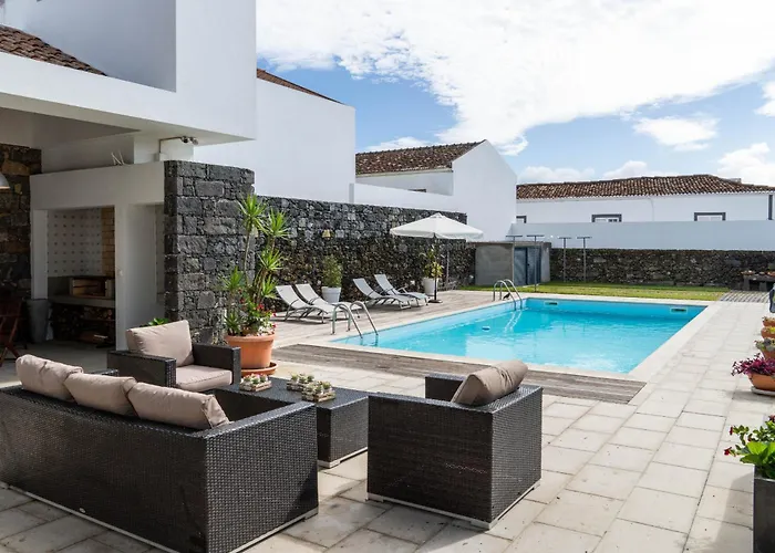 Villa Casa Da Arvore By Vacations *